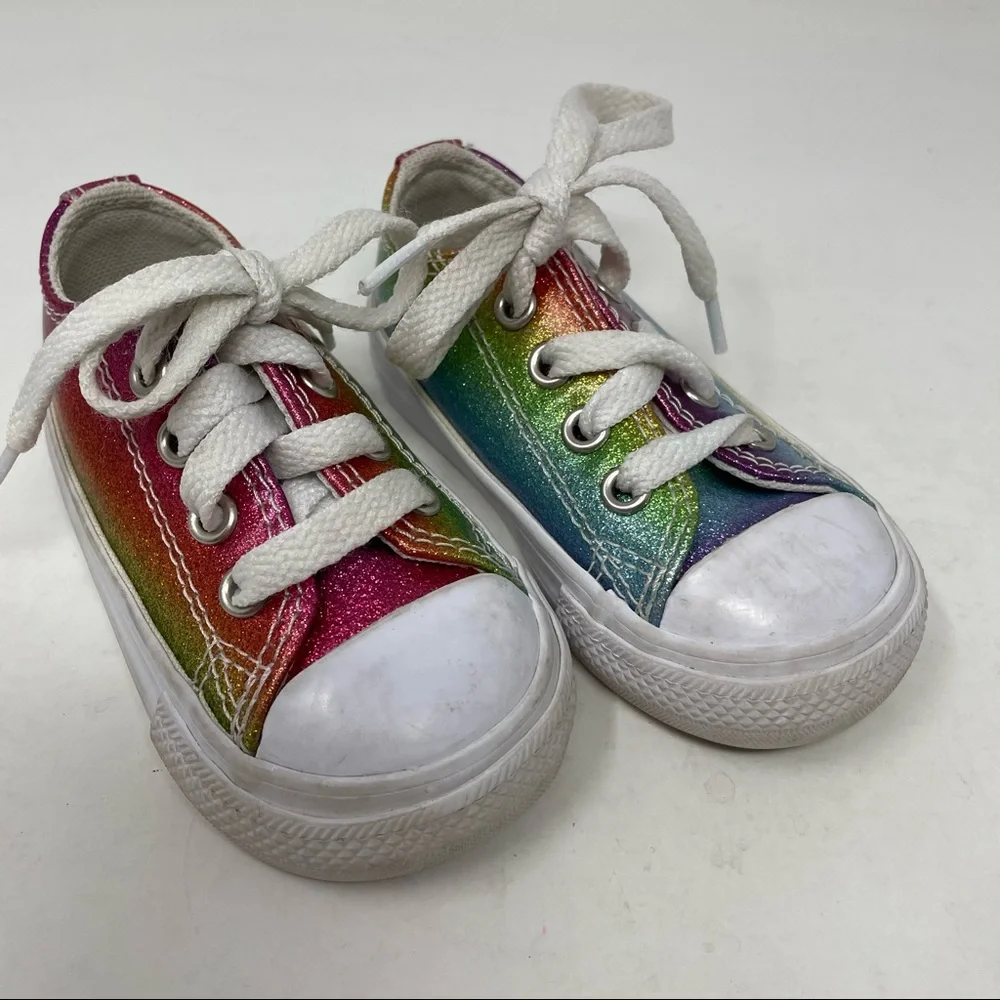 CONVERSE Toddler Rainbow Sparkle Tie Lace Sneakers size 4